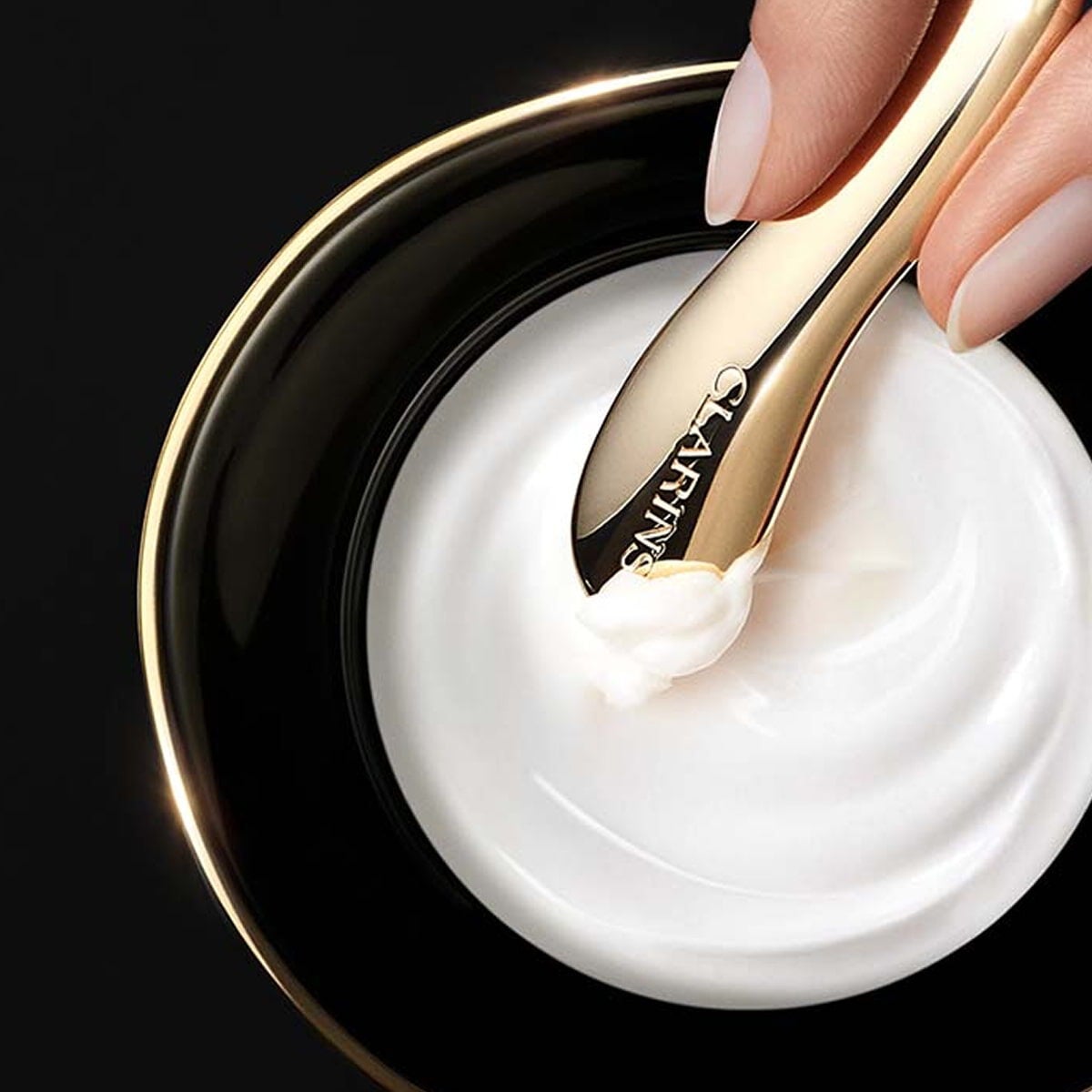 Precious La Crème Age-Defying Moisturiser | CLARINS®