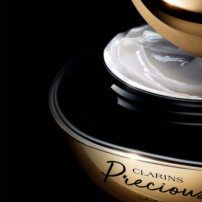 Precious La Cr&egrave;me Age-Defying Moisturiser