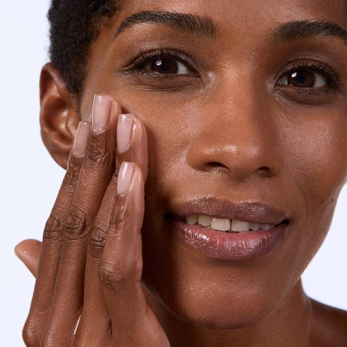 Multi-Intensive Smoothing Treatment Face Essence