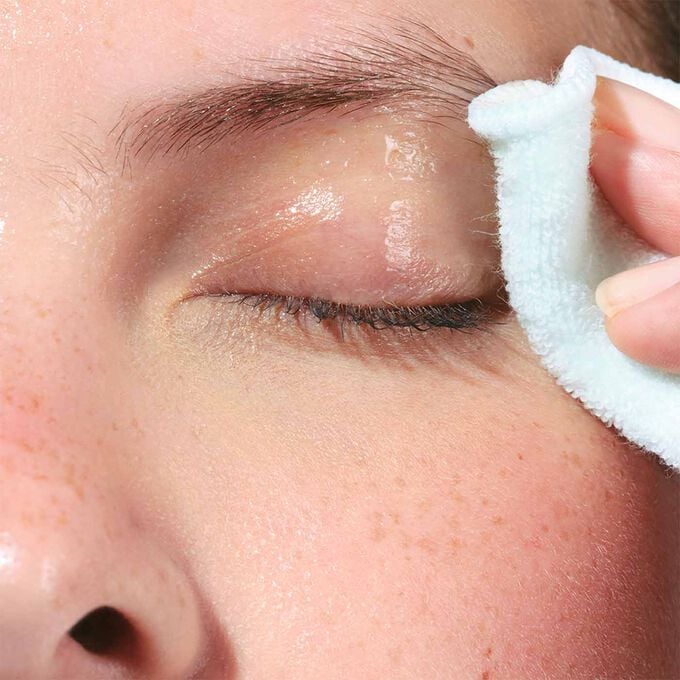 Instant Eye Make-Up Remover