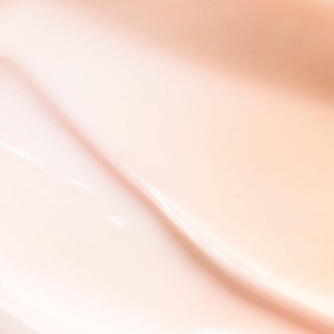 RE-BOOST hydra-energizing tinted cream on texture that dries up blemishes, hydrates, tints and energizes the skin.