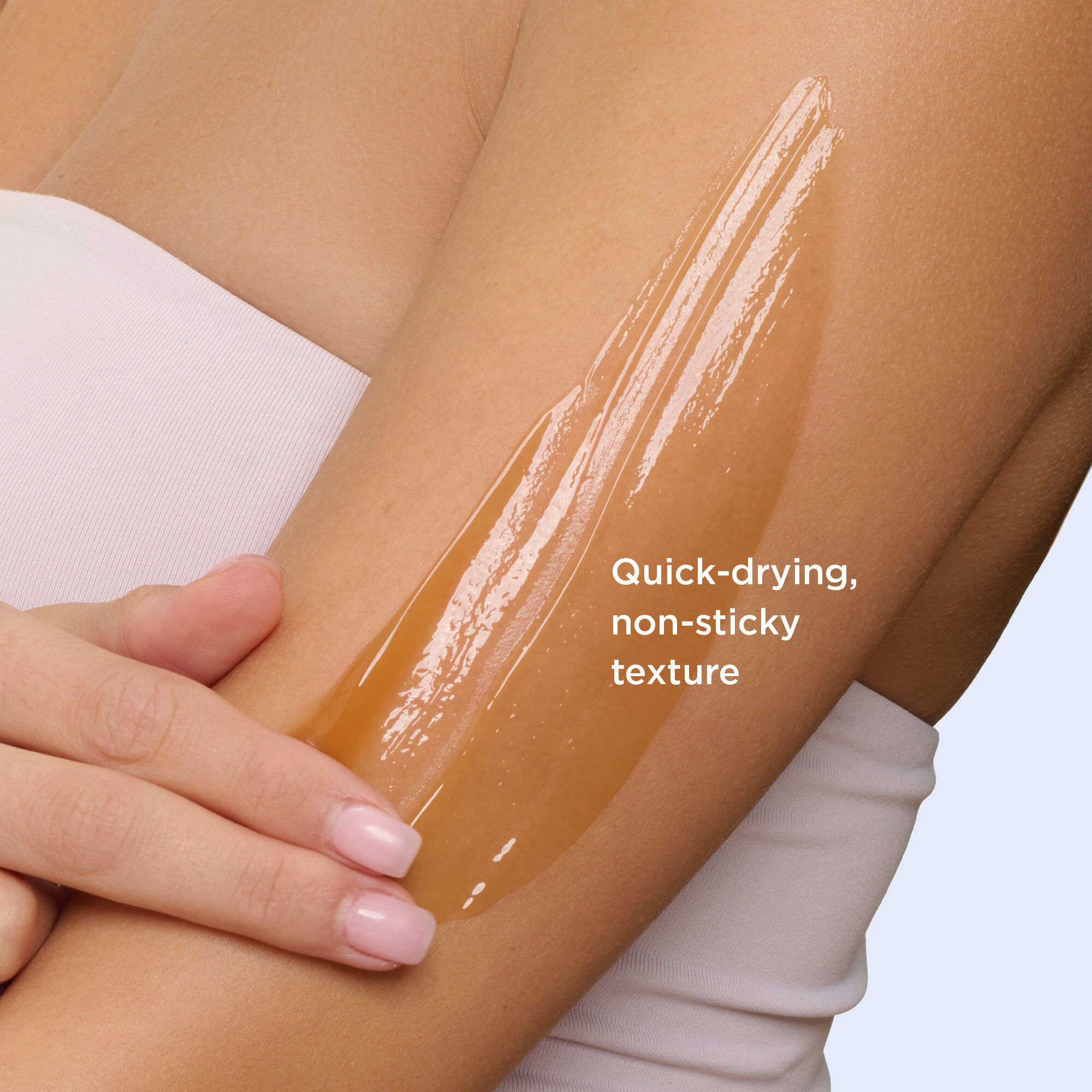 Self-Tanning Instant Gel | CLARINS®