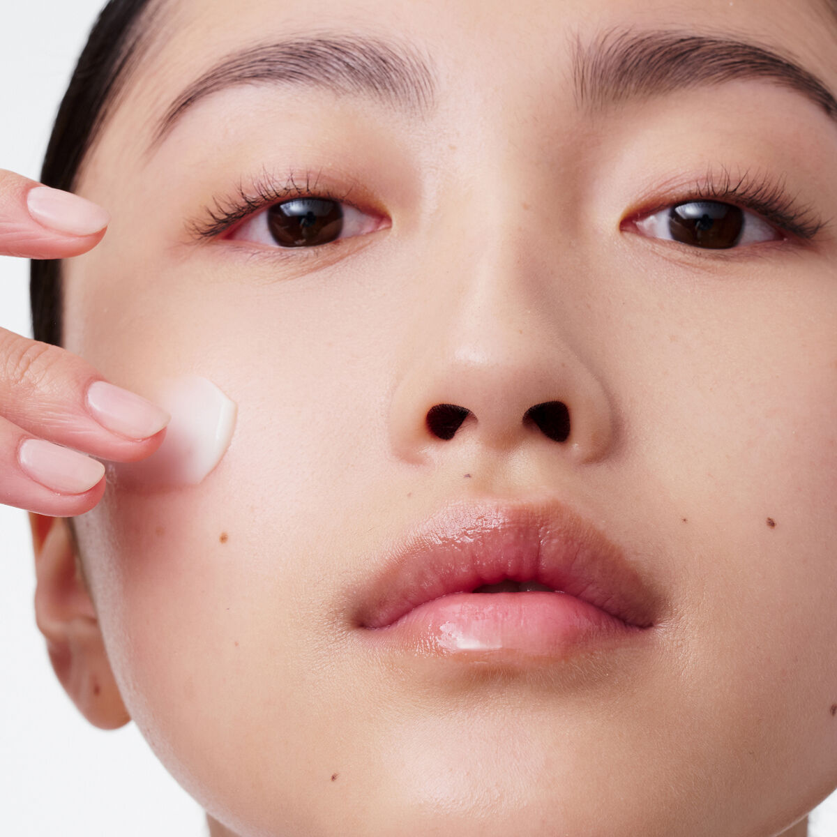 Precious La Crème Brightening Moisturiser | CLARINS®