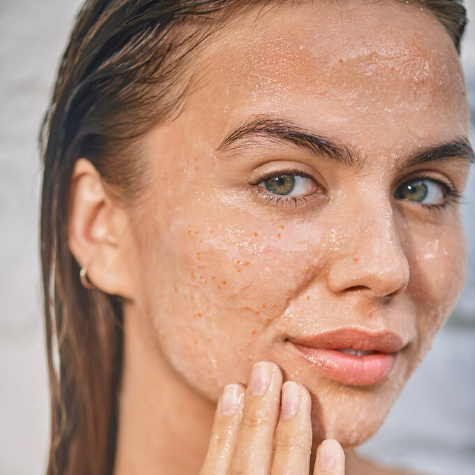 Doux Nettoyant Gommant Express