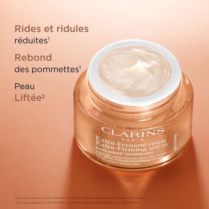 Plan produit de la Cr&egrave;me Extra-Firming Jour avec SPF pour illustrer ses effets anti-rides et de protection solaire.