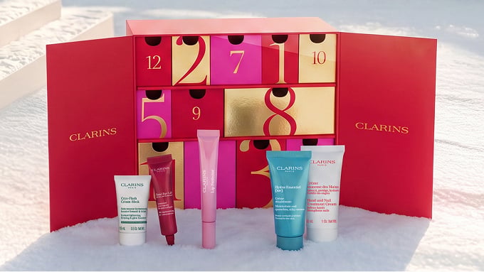 12-day Advent Calendar in the snow.