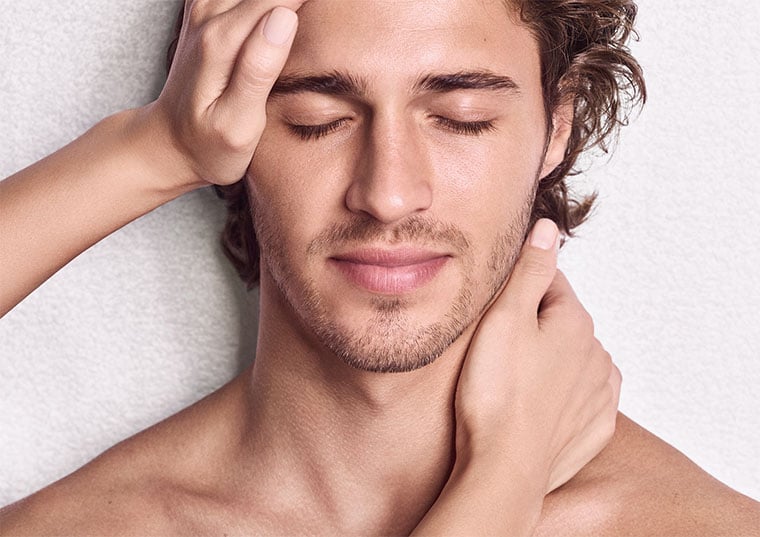 ENERGIZING FACIAL FOR MEN