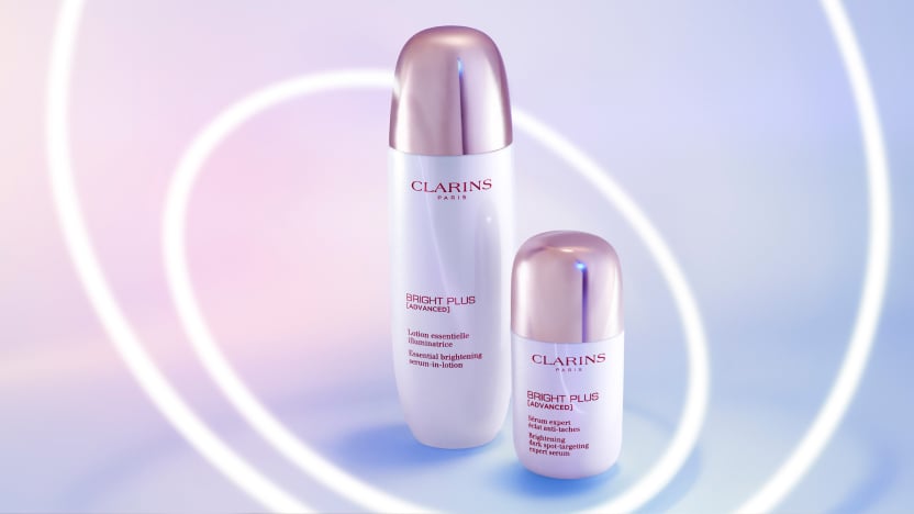 Pack shot of a dark spot correction serum, formulated to brighten skin and reduce hyperpigmentation.